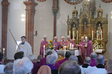 Pontifikalrequiem und Beisetzung von Weihbischof em. Johannes Kapp (Foto: Karl-Franz Thiede)